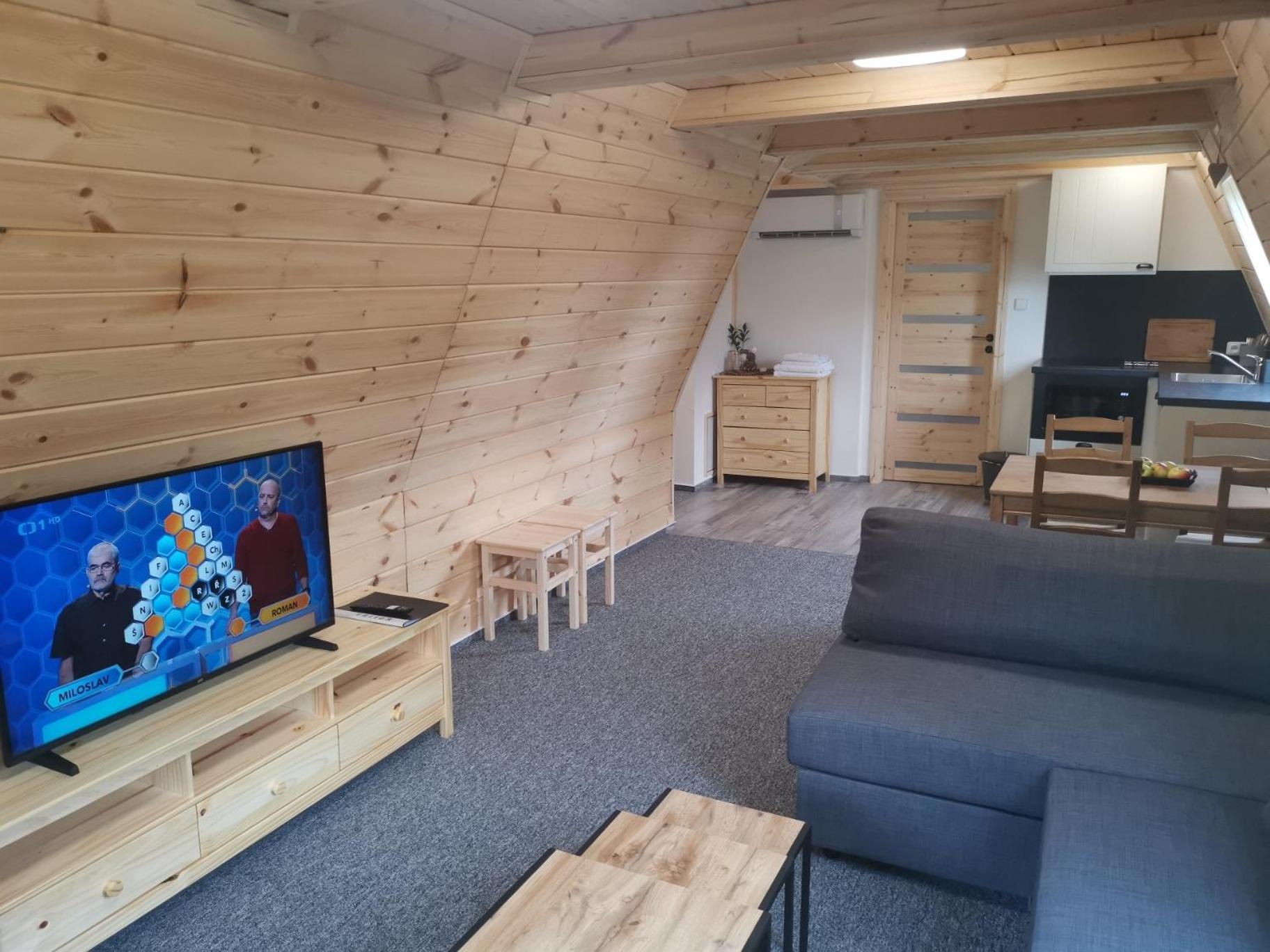 Wellness Pension Koliba Komorni Lhotka Экстерьер фото