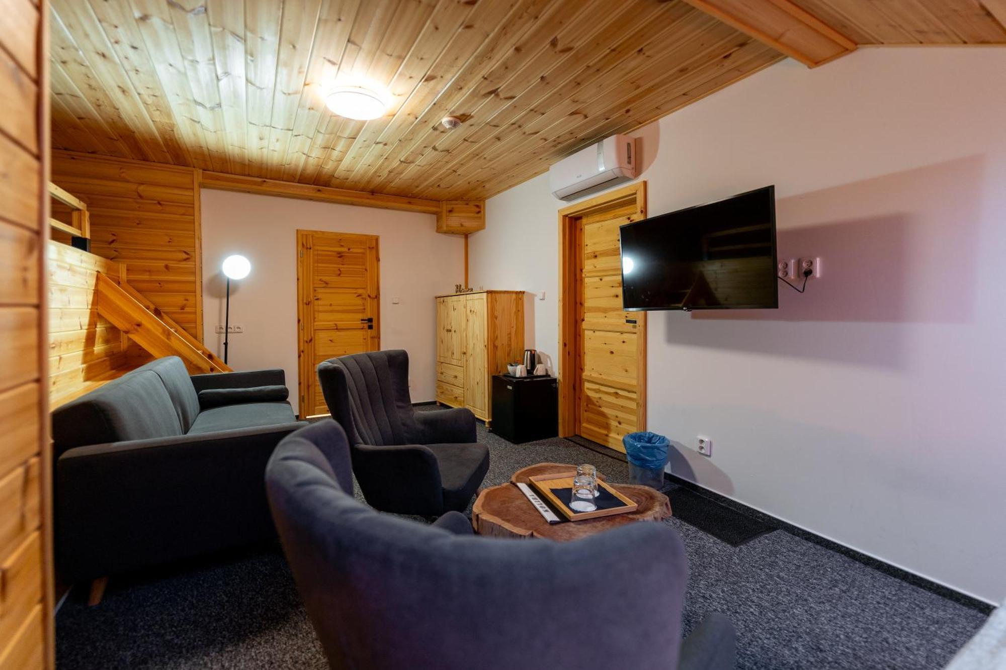Wellness Pension Koliba Komorni Lhotka Номер фото