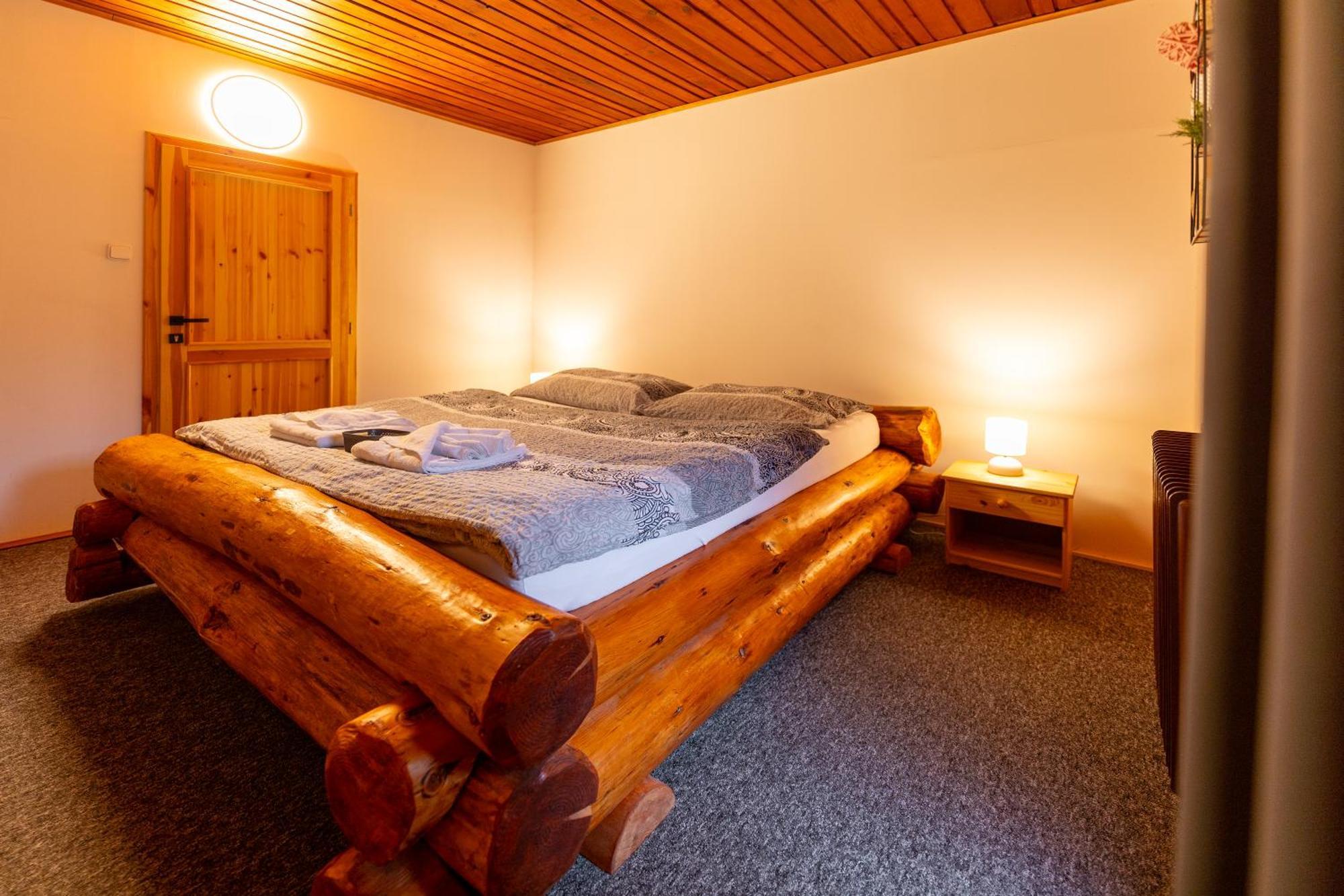 Wellness Pension Koliba Komorni Lhotka Номер фото